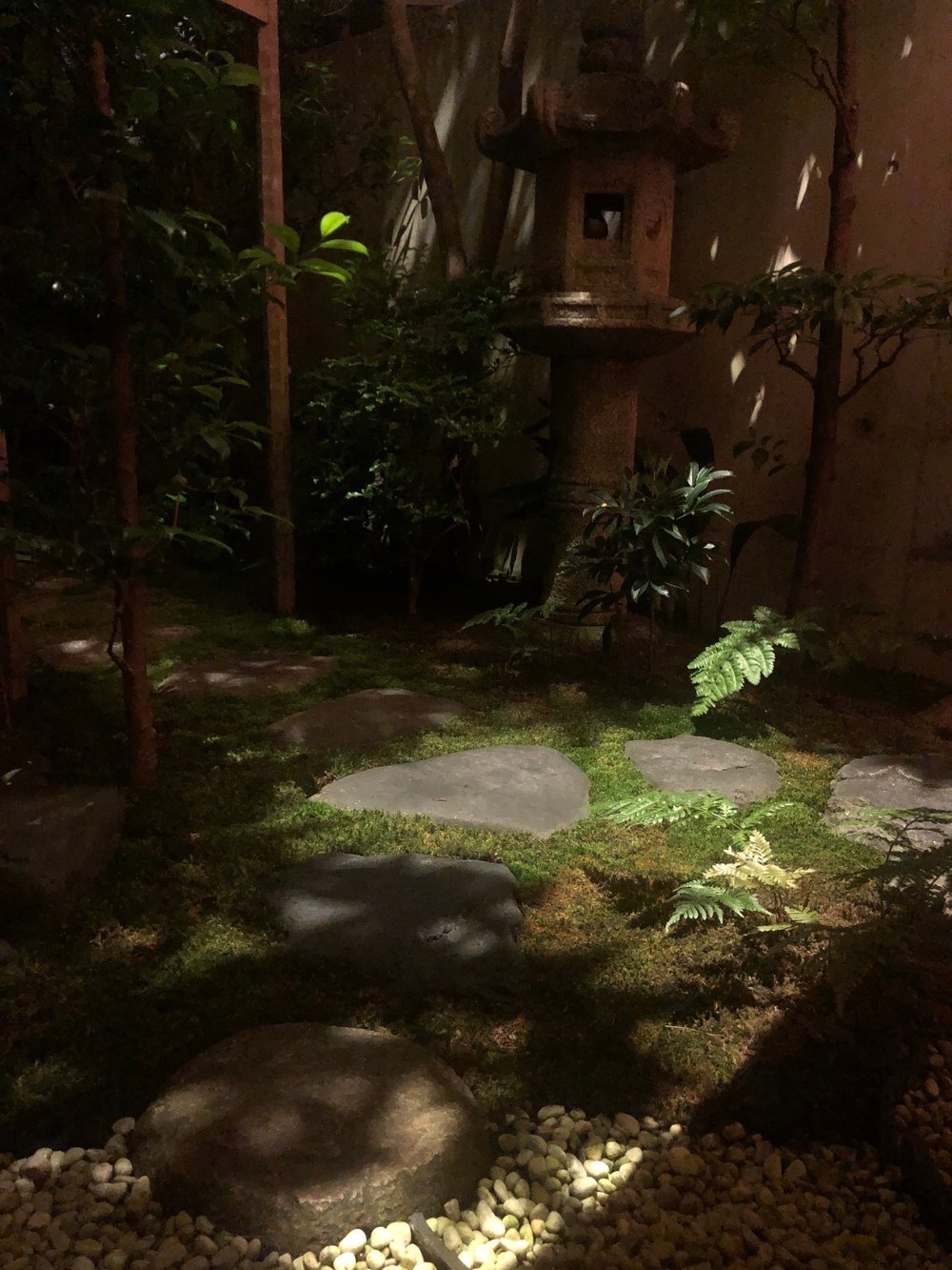 月の庭 庭づくり 茶室 露地